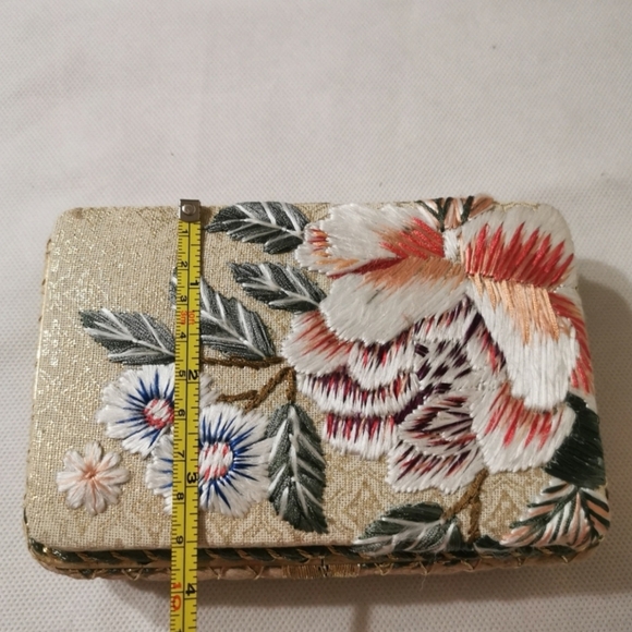 NWT！Accessorize Evening Handbag - Picture 15 of 16